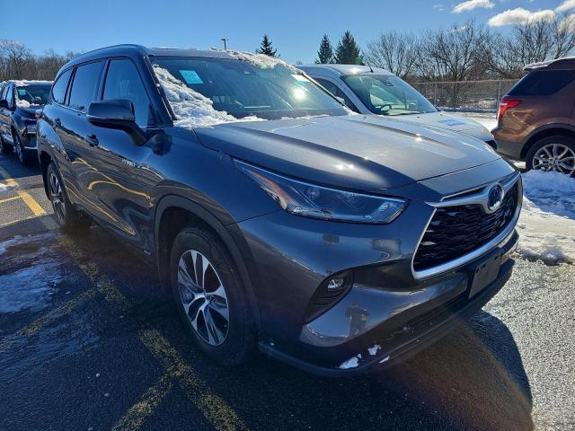 2020 Toyota Highlander Hybrid XLE