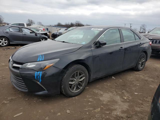 2015 Toyota Camry Hybrid 