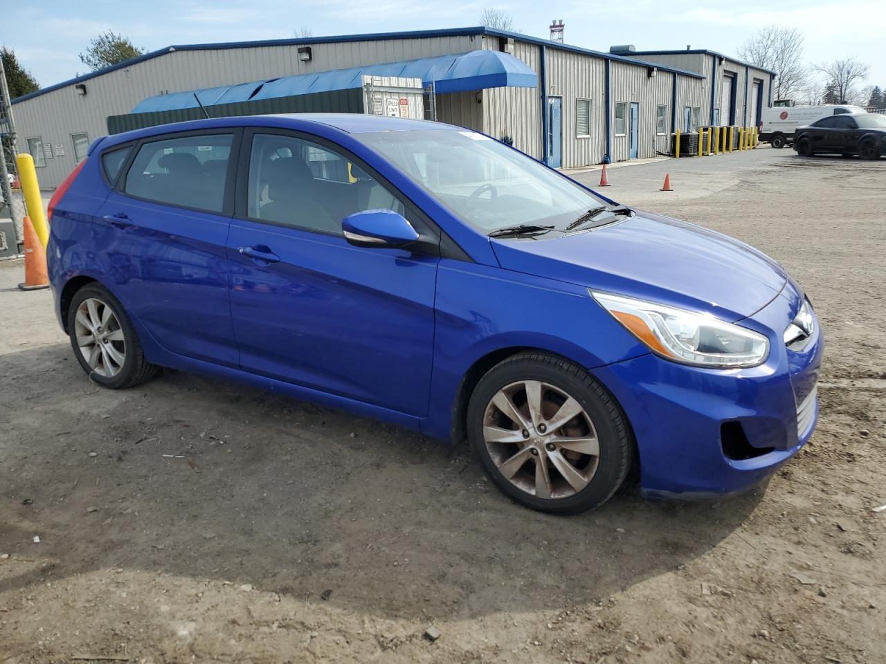 KMHCU5AE2EU169182 2014 Hyundai Accent Gls