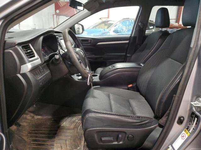 VIN 5TDBKRFH5FS105806 2015 Toyota Highlander, LE no.7