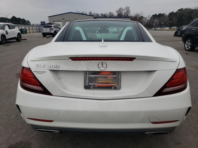 2018 MERCEDES-BENZ SLC 300 - WDDPK3JAXJF150039