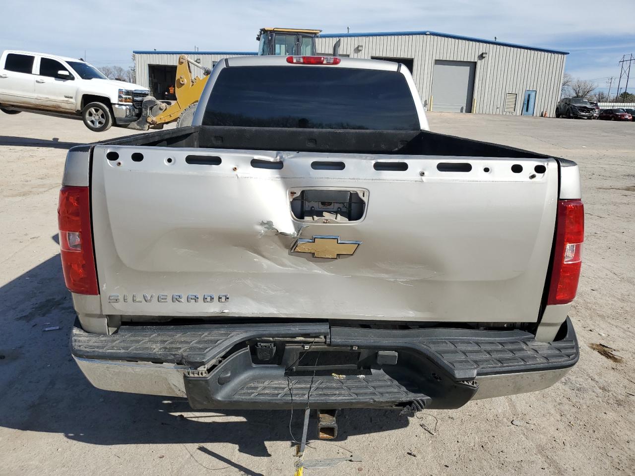 2GCEC19C571569926 2007 Chevrolet Silverado C1500