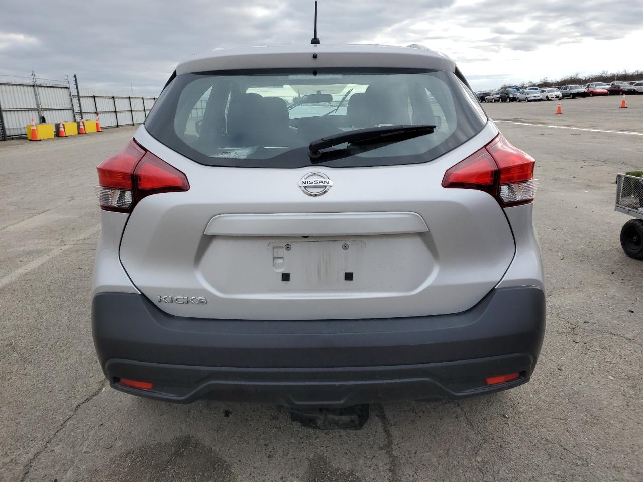 3N1CP5CU1KL565337 2019 Nissan Kicks S