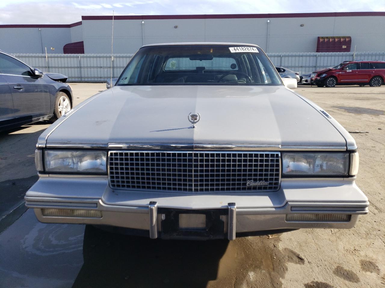 1G6CB5156J4343925 1988 Cadillac Fleetwood Delegance