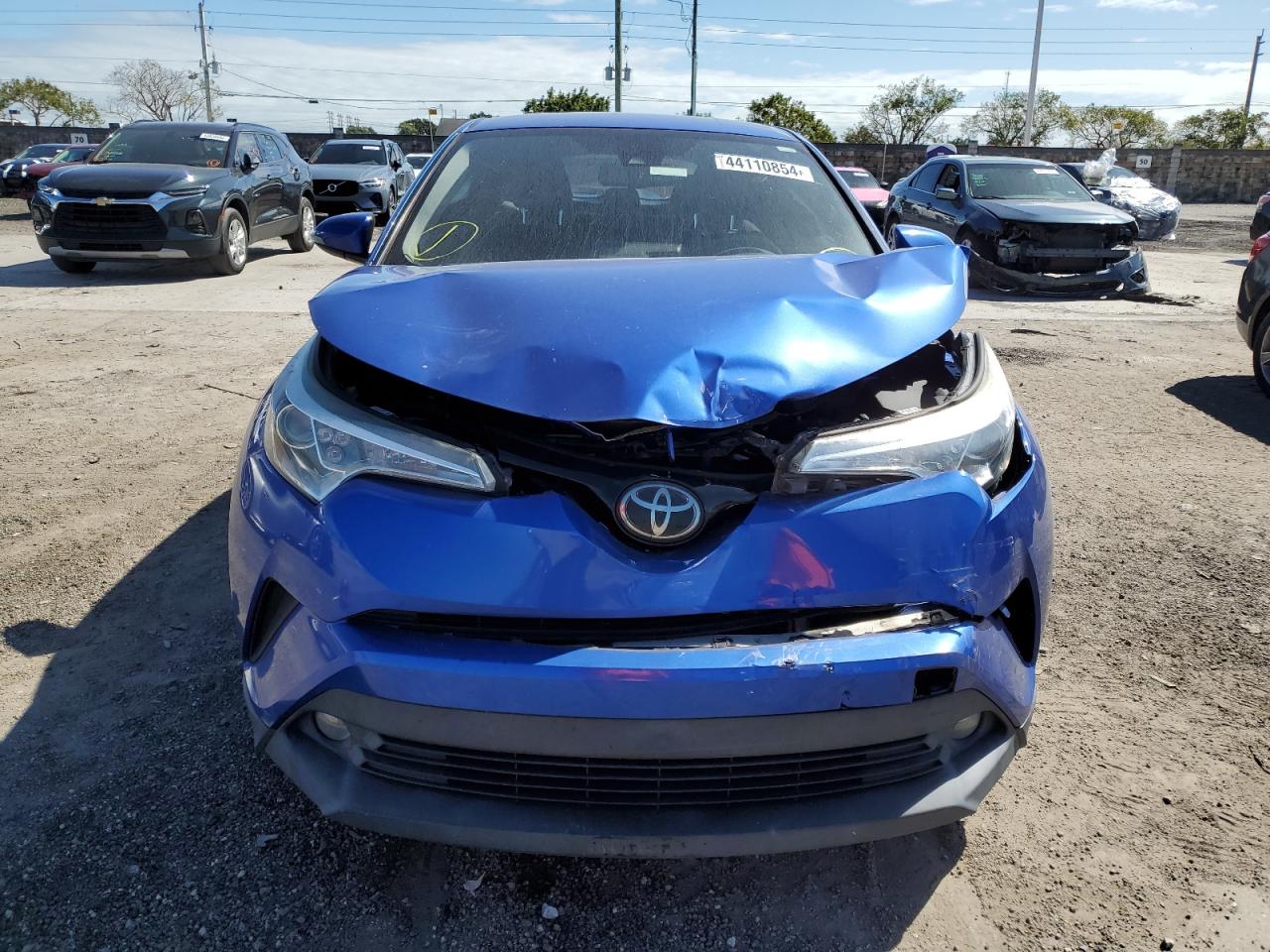 NMTKHMBX7JR053035 2018 Toyota C-Hr Xle