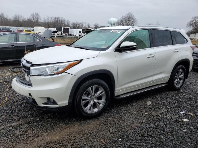 VIN 5TDJKRFHXFS136254 2015 Toyota Highlander, Xle no.1