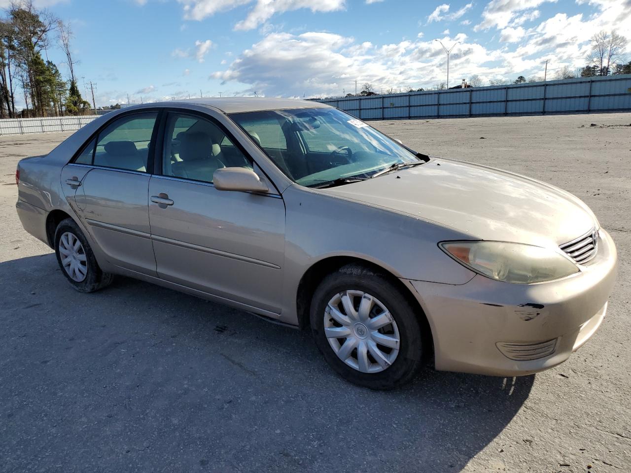 4T1BE32K75U577114 2005 Toyota Camry Le