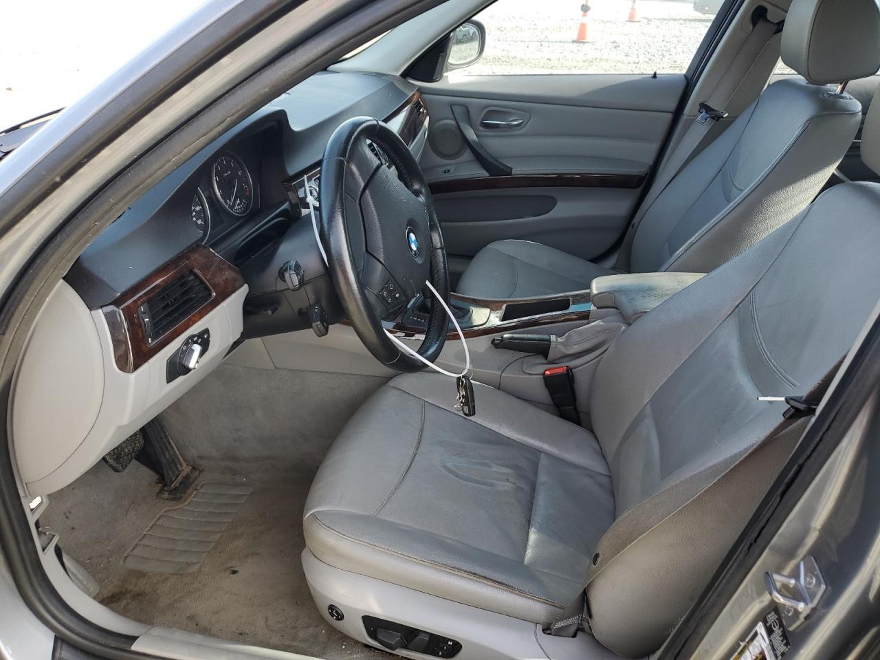 WBAPH7C5XBE679088 2011 BMW 328 I