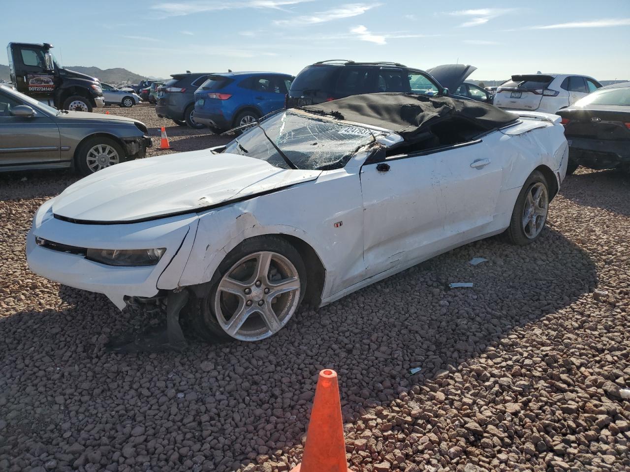 1G1FB3DX2J0120471 2018 Chevrolet Camaro Lt