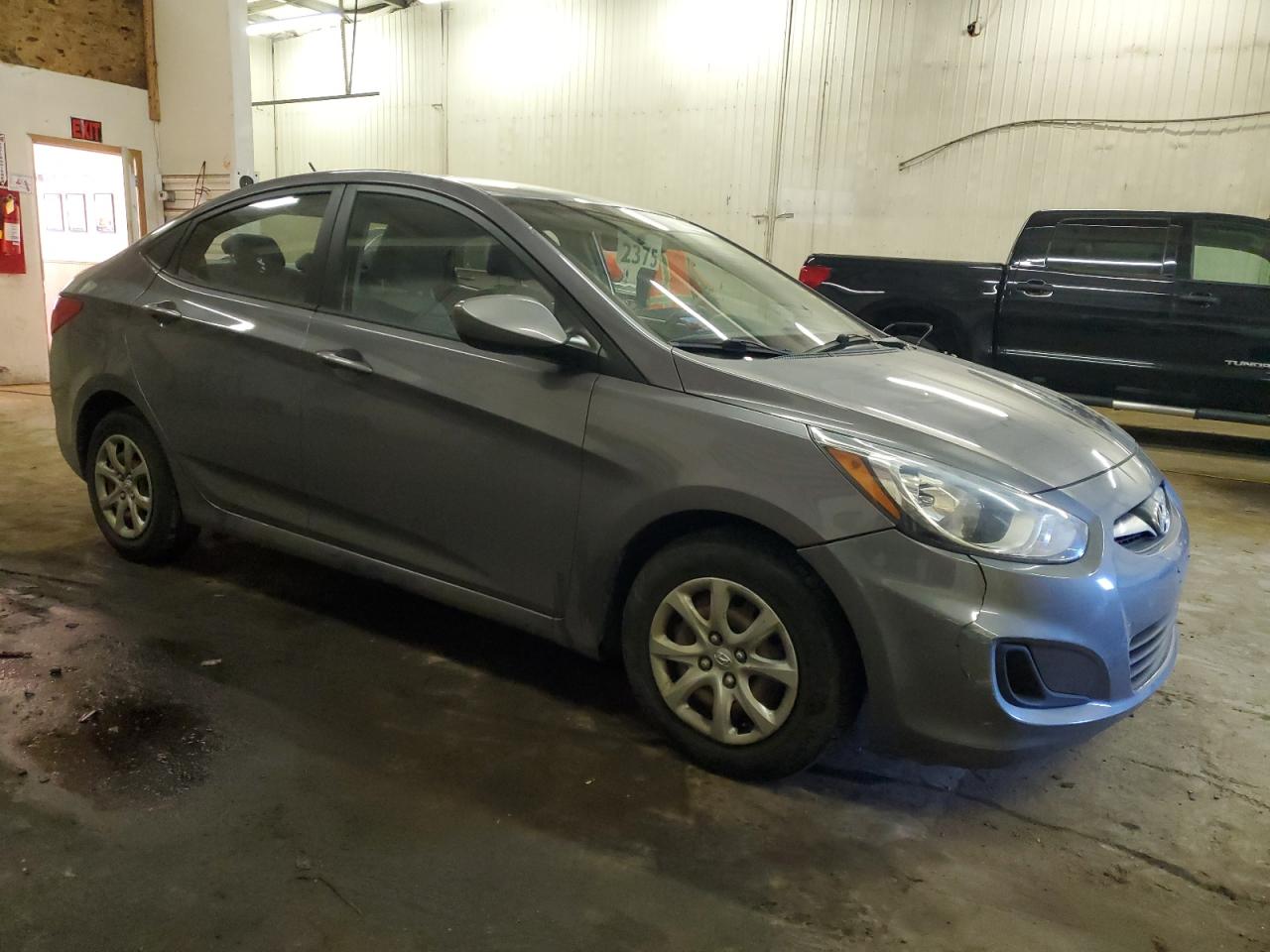 KMHCT4AE1DU553188 2013 Hyundai Accent Gls