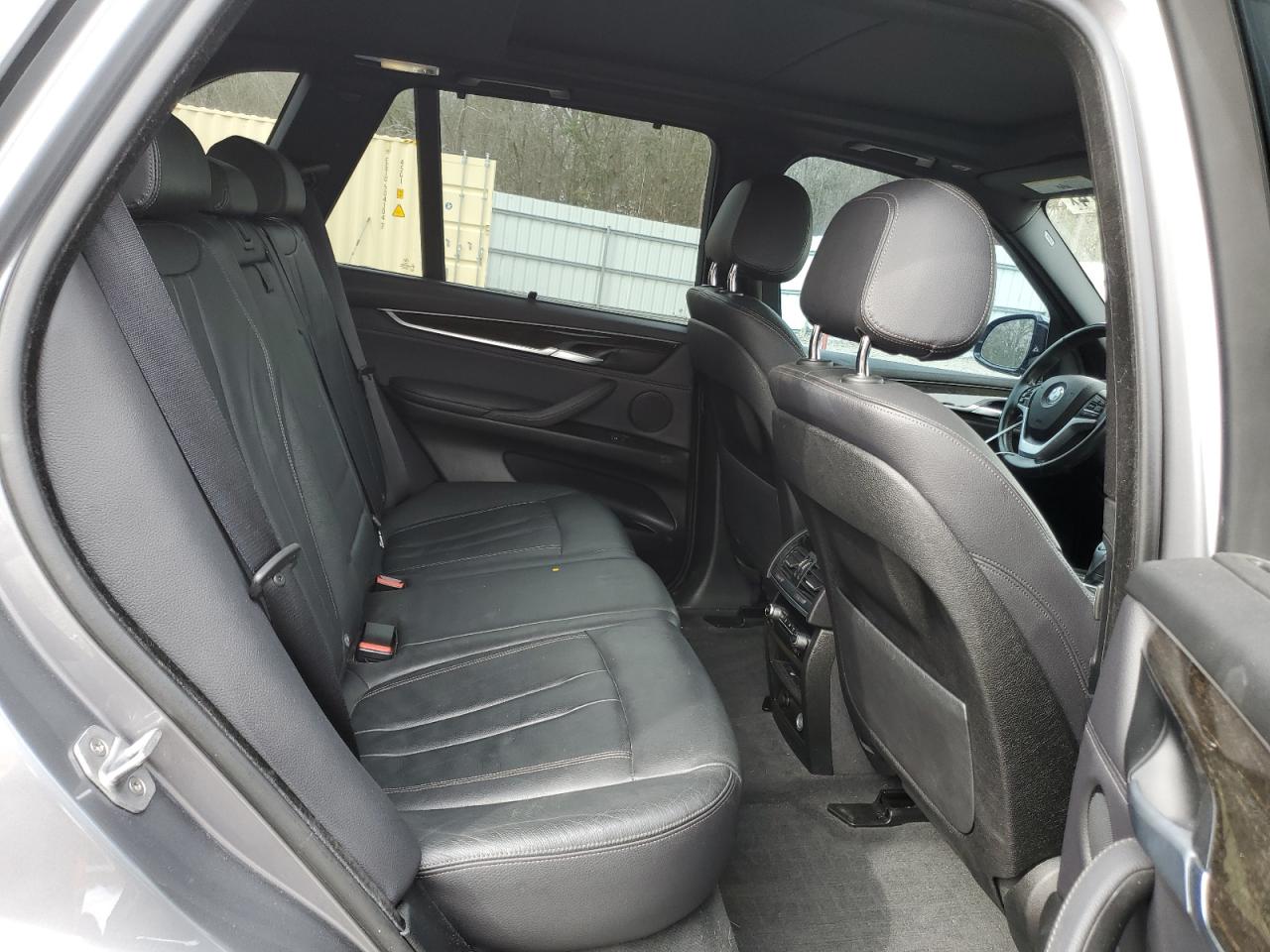 5UXKR2C57J0Z15669 2018 BMW X5 Sdrive35I