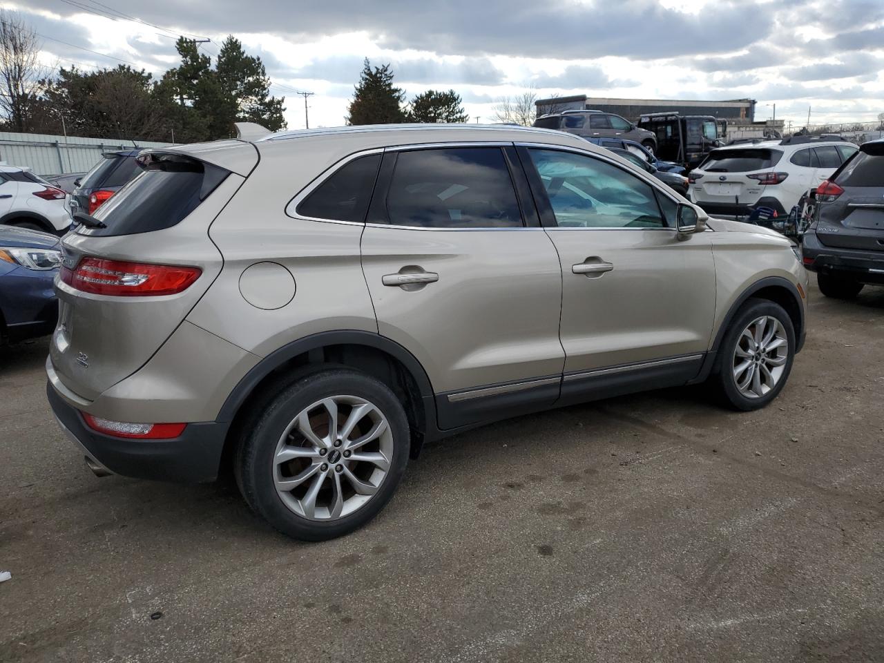 5LMCJ1A90FUJ47491 2015 Lincoln Mkc