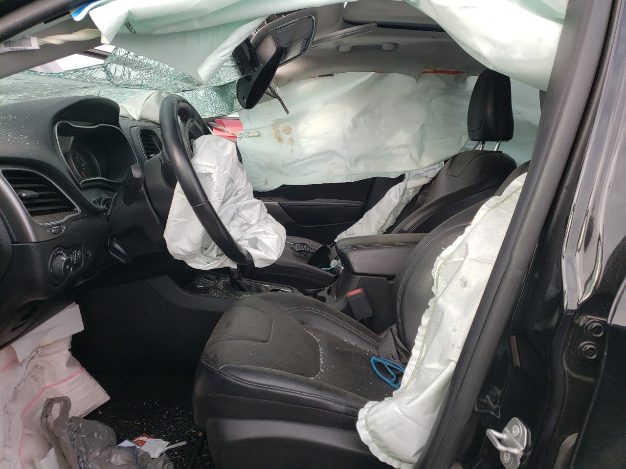 1C4PJMDX6KD480180 2019 Jeep Cherokee Limited