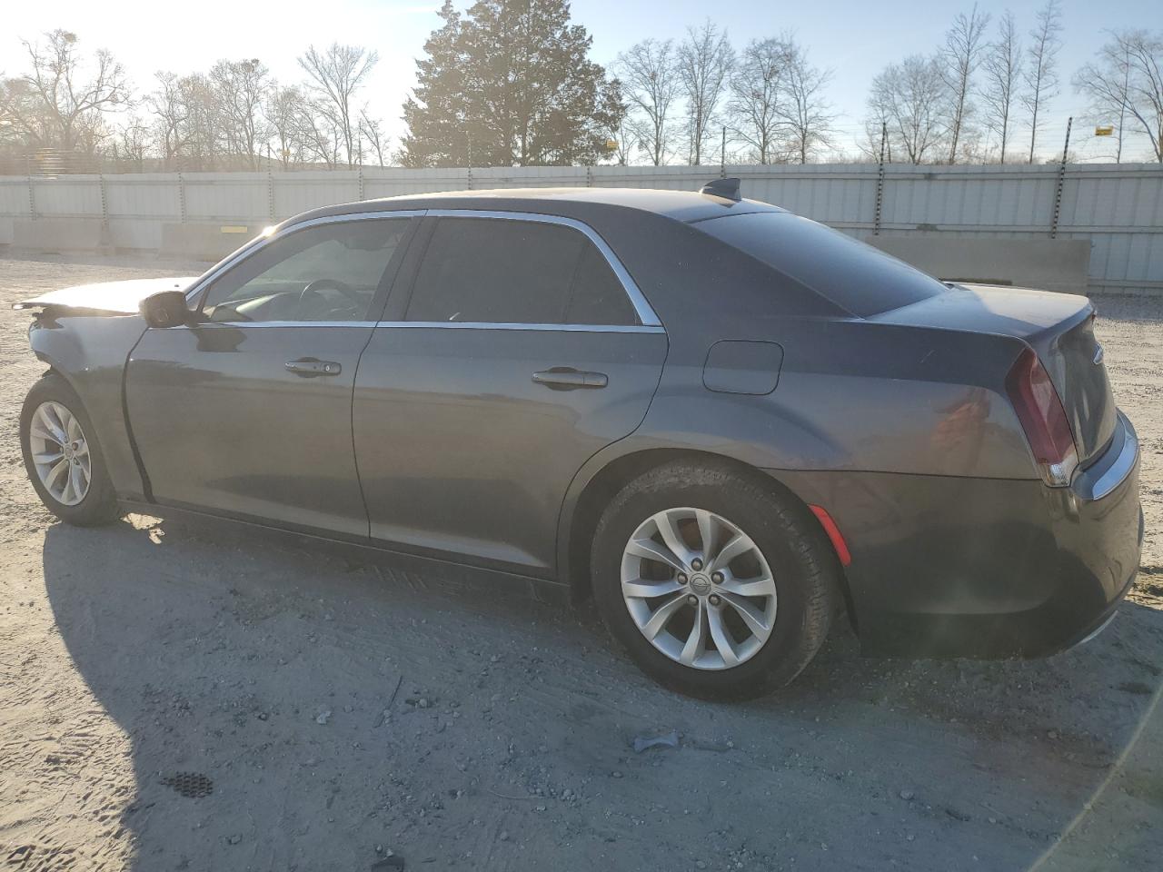 Lot #2452890437 2015 CHRYSLER 300 LIMITE