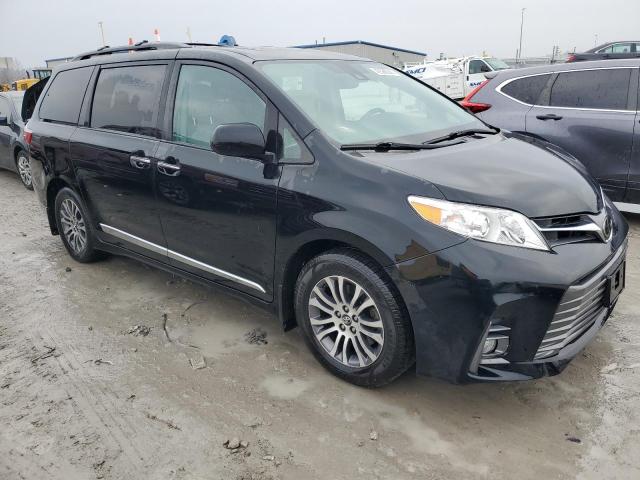 2018 TOYOTA SIENNA XLE 5TDYZ3DC8JS939829