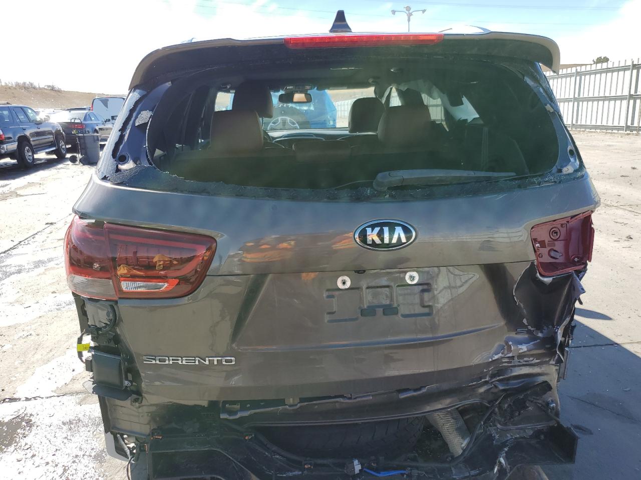 2019 Kia Sorento Sx vin: 5XYPKDA57KG519635