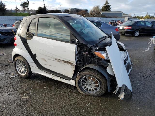 VIN WMEEJ3BAXEK744390 2014 Smart Fortwo, Pure no.4