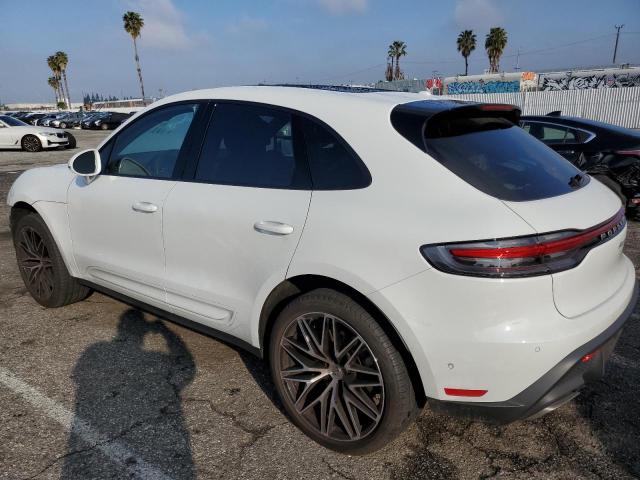 VIN WP1AA2A55NLB07671 2022 Porsche Macan no.2