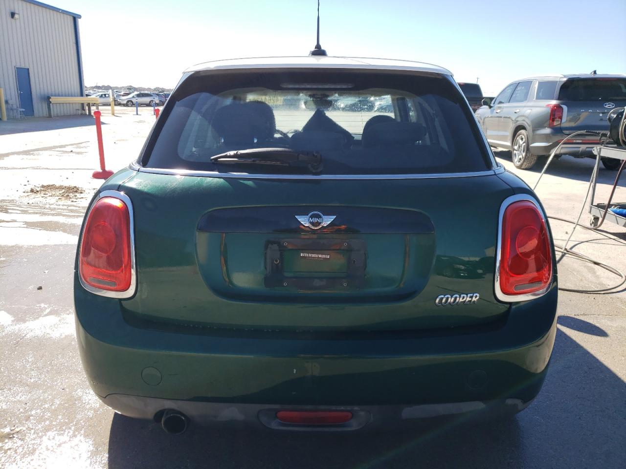 WMWXU1C51G2E16783 2016 Mini Cooper