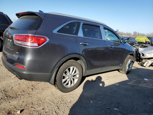 2017 KIA SORENTO LX 5XYPGDA33HG200354