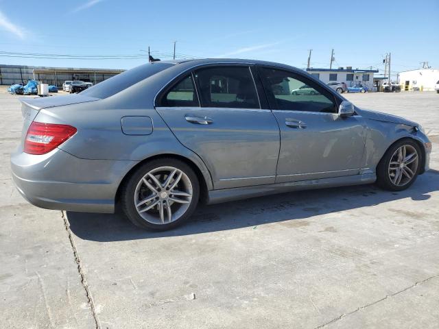 VIN WDDGF4HB8DR277951 2013 Mercedes-Benz C-Class, 250 no.3