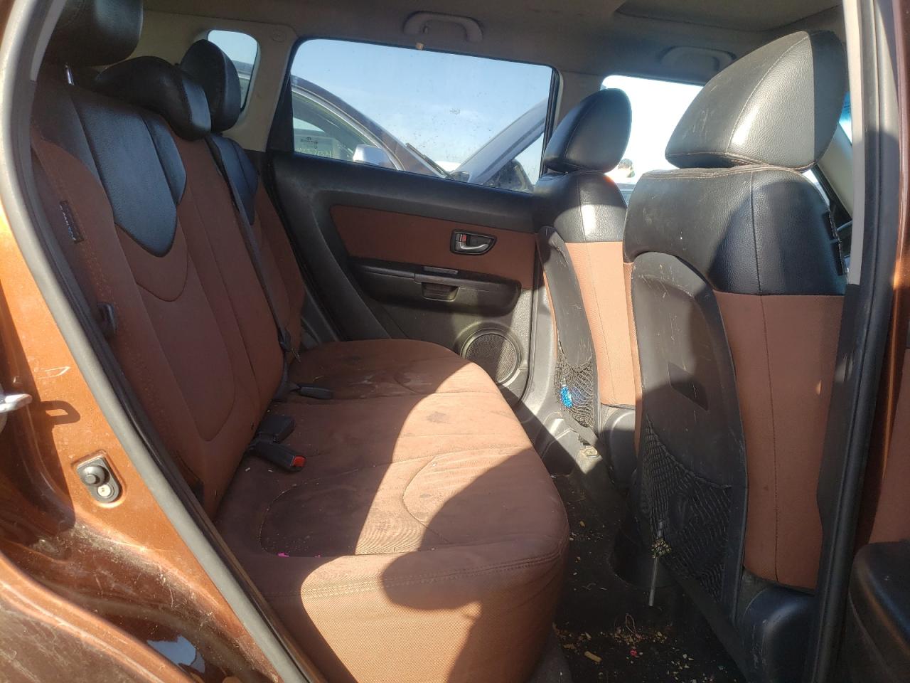 KNDJT2A65C7426188 2012 Kia Soul +