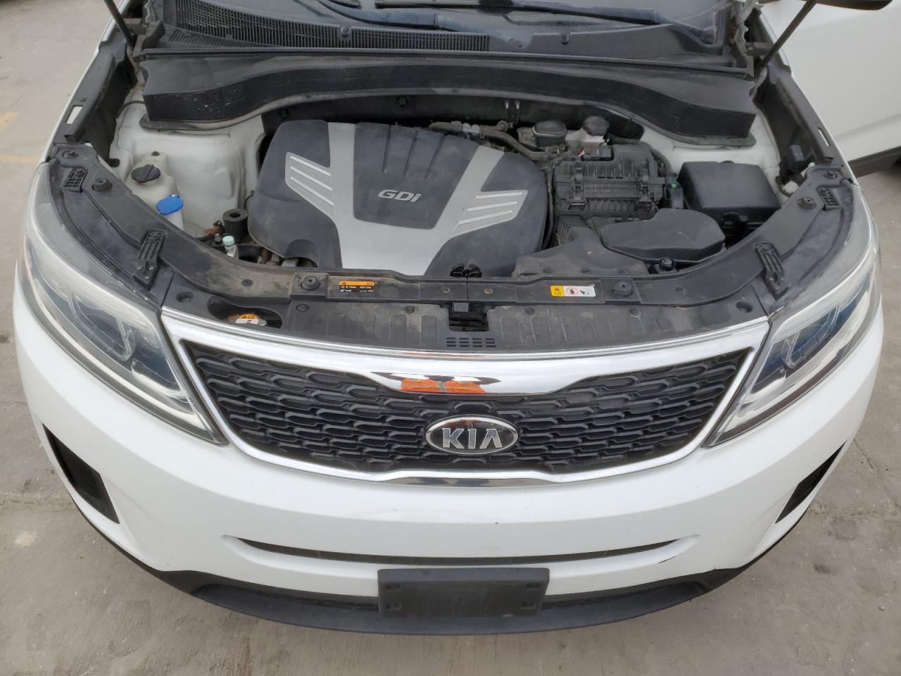 5XYKT4A79FG587577 2015 Kia Sorento Lx