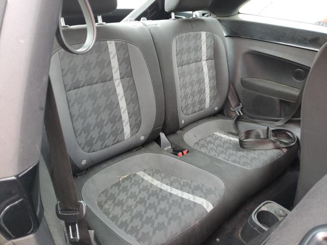 2017 VOLKSWAGEN BEETLE SE - 3VWJ17AT6HM620361