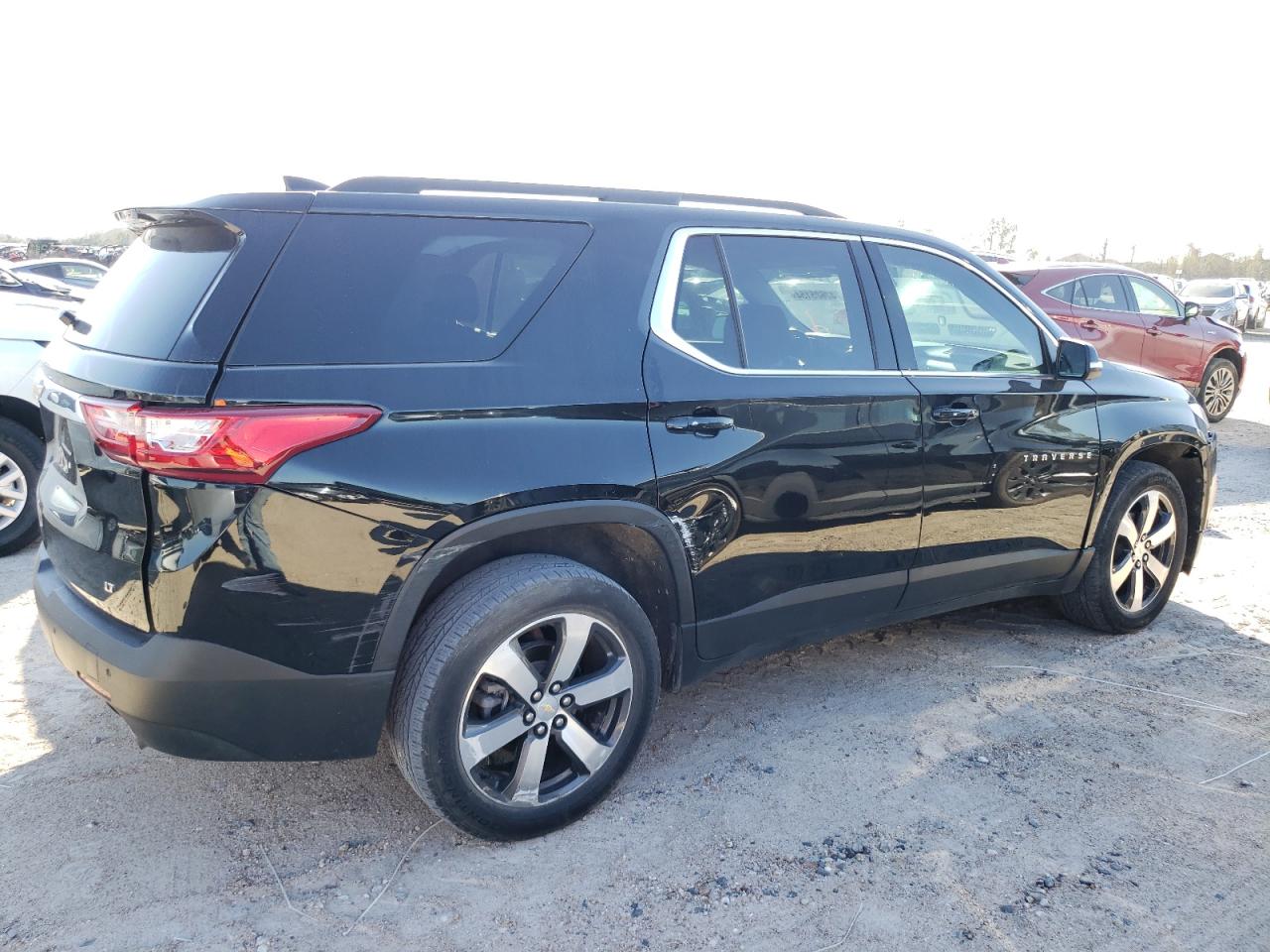 VIN: 1GNERHKW7MJ166146 2021 CHEVROLET TRAVERSE
