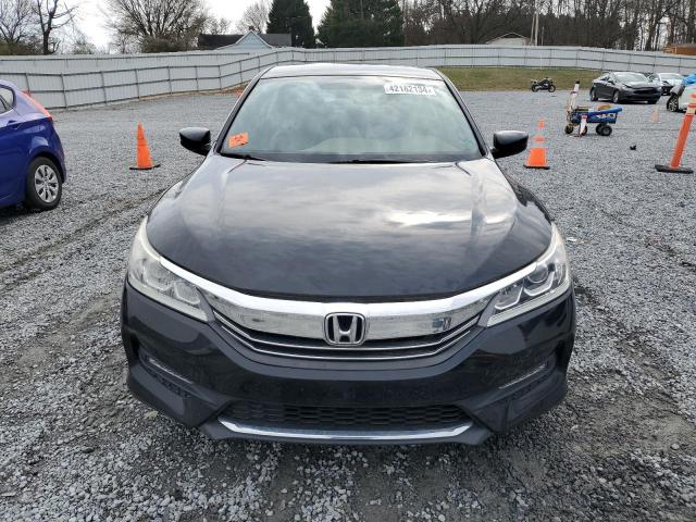 2017 Honda Accord Sport Special Edition VIN: 1HGCR2F1XHA168797 Lot: 42182134