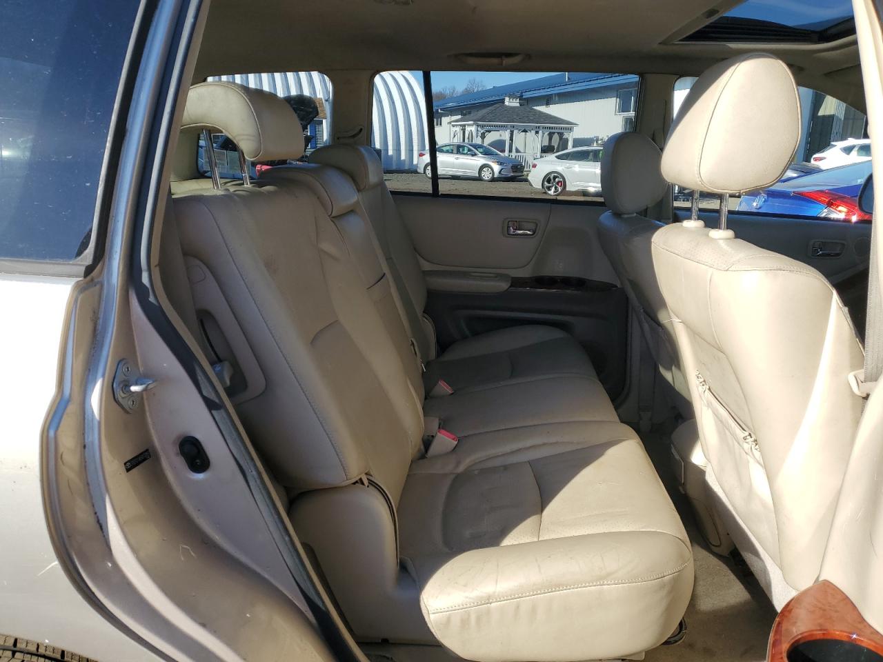 JTEEP21A650132851 2005 Toyota Highlander Limited