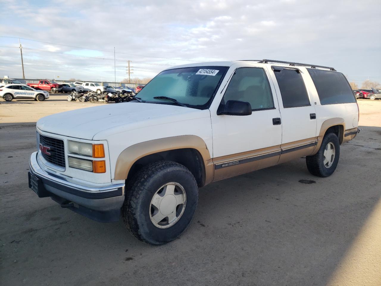 1GKFK16R0XJ765573 1999 GMC Suburban K1500