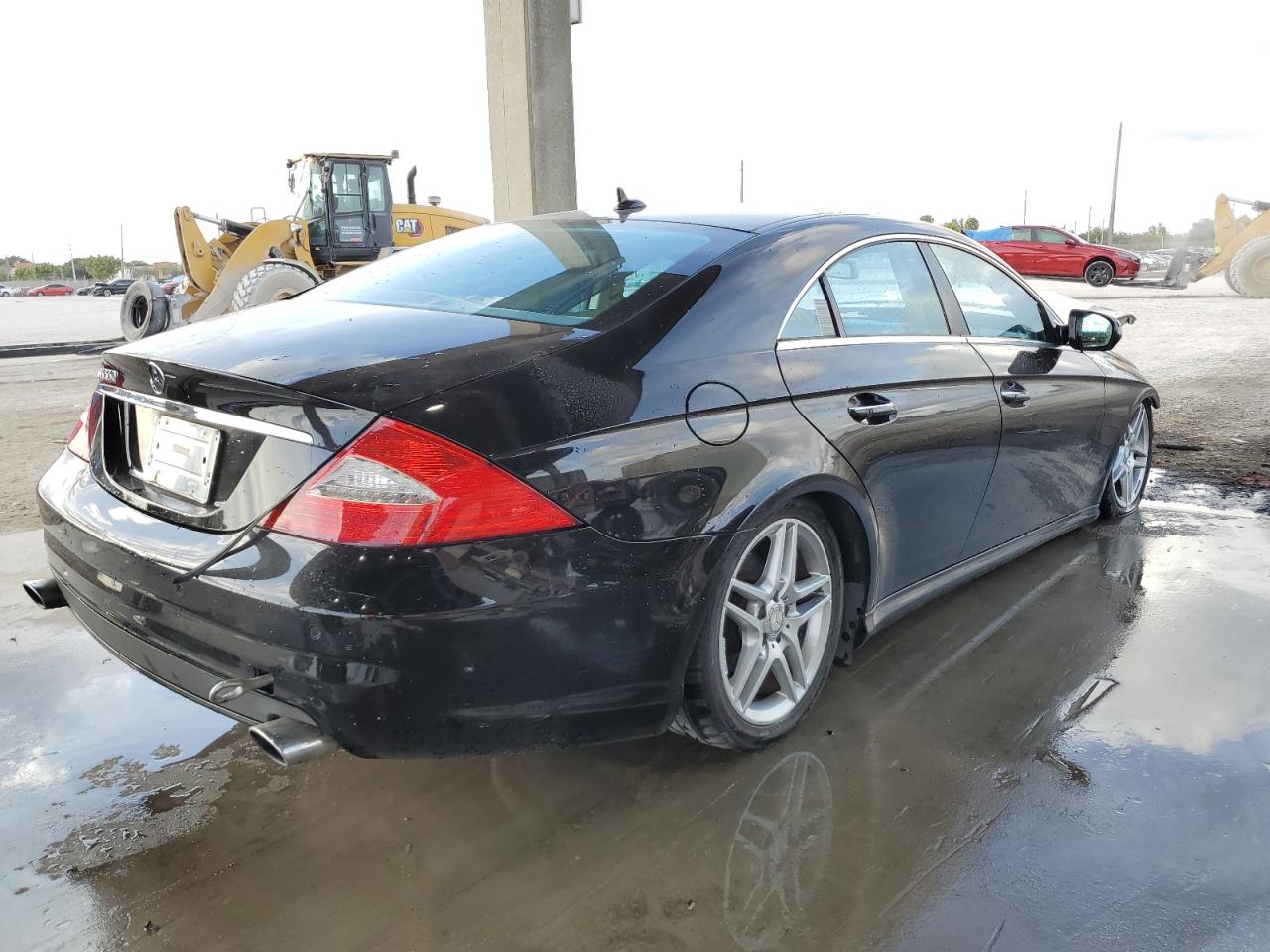 WDDDJ7CB7BA172761 2011 Mercedes-Benz Cls 550