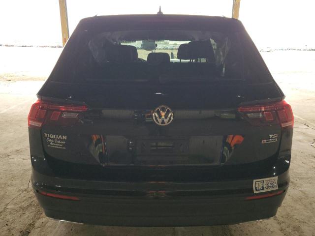 2018 VOLKSWAGEN TIGUAN S - 3VV0B7AX1JM019574