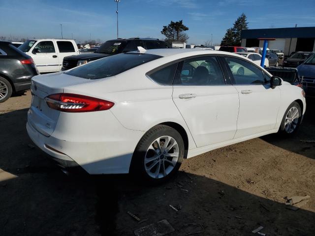 3FA6P0HD1LR146561 Ford Fusion SE 3