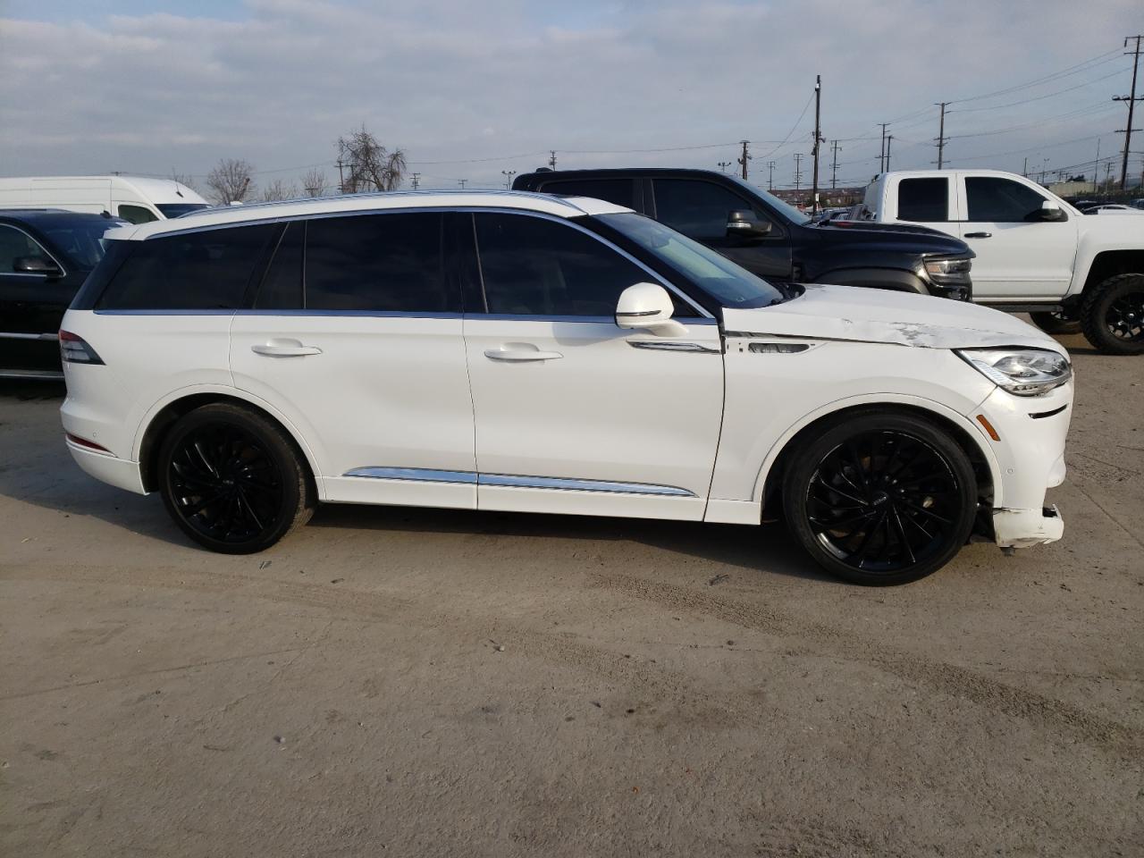5lm5j7xcxmgl04079 5LM5J7XCXMGL04079 2021 Lincoln Aviator Reserve