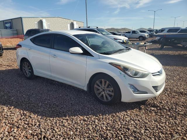 2015 HYUNDAI ELANTRA SE 5NPDH4AE5FH635559