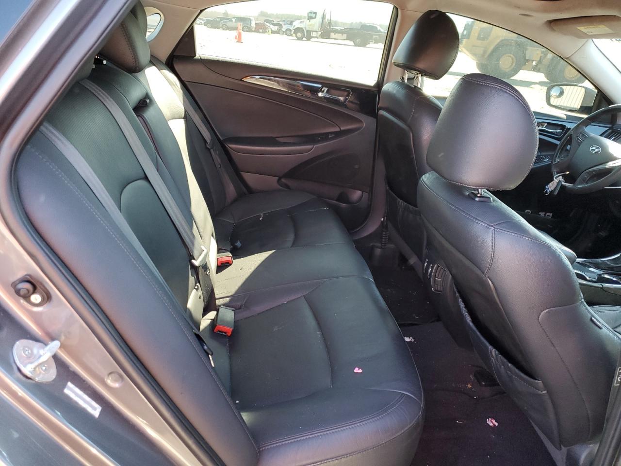 5NPEC4AC9BH112802 2011 Hyundai Sonata Se