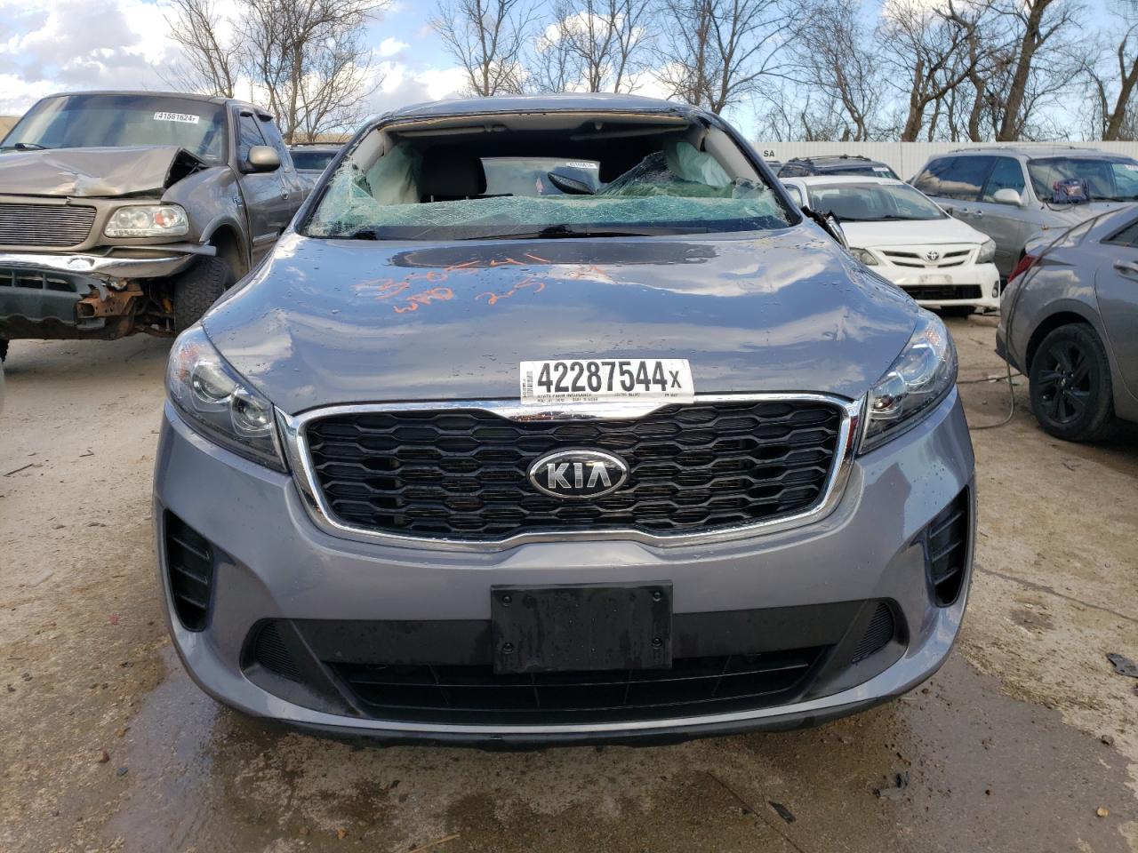 2020 Kia Sorento L vin: 5XYPG4A31LG664297