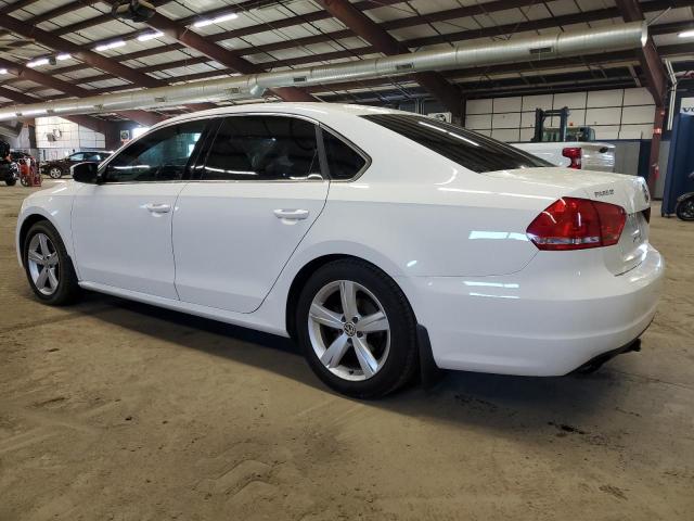 2015 VOLKSWAGEN PASSAT SE 1VWBS7A32FC021702
