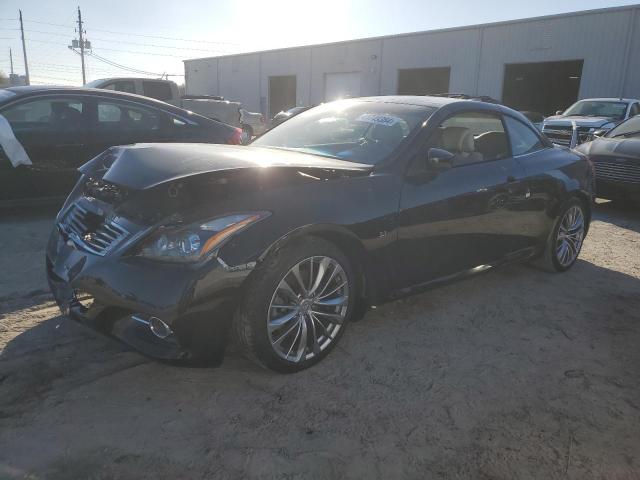 2015 INFINITI Q60 