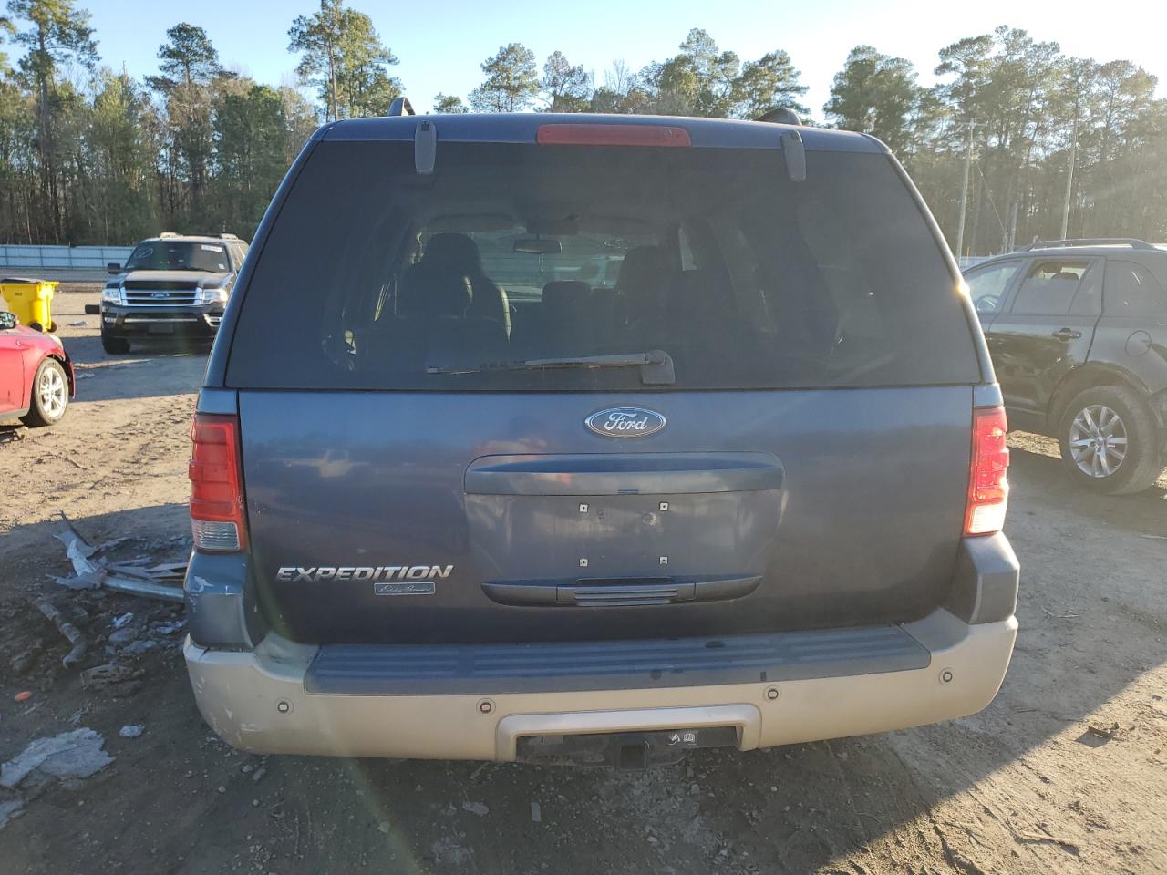 1FMPU17576LA75355 2006 Ford Expedition Eddie Bauer