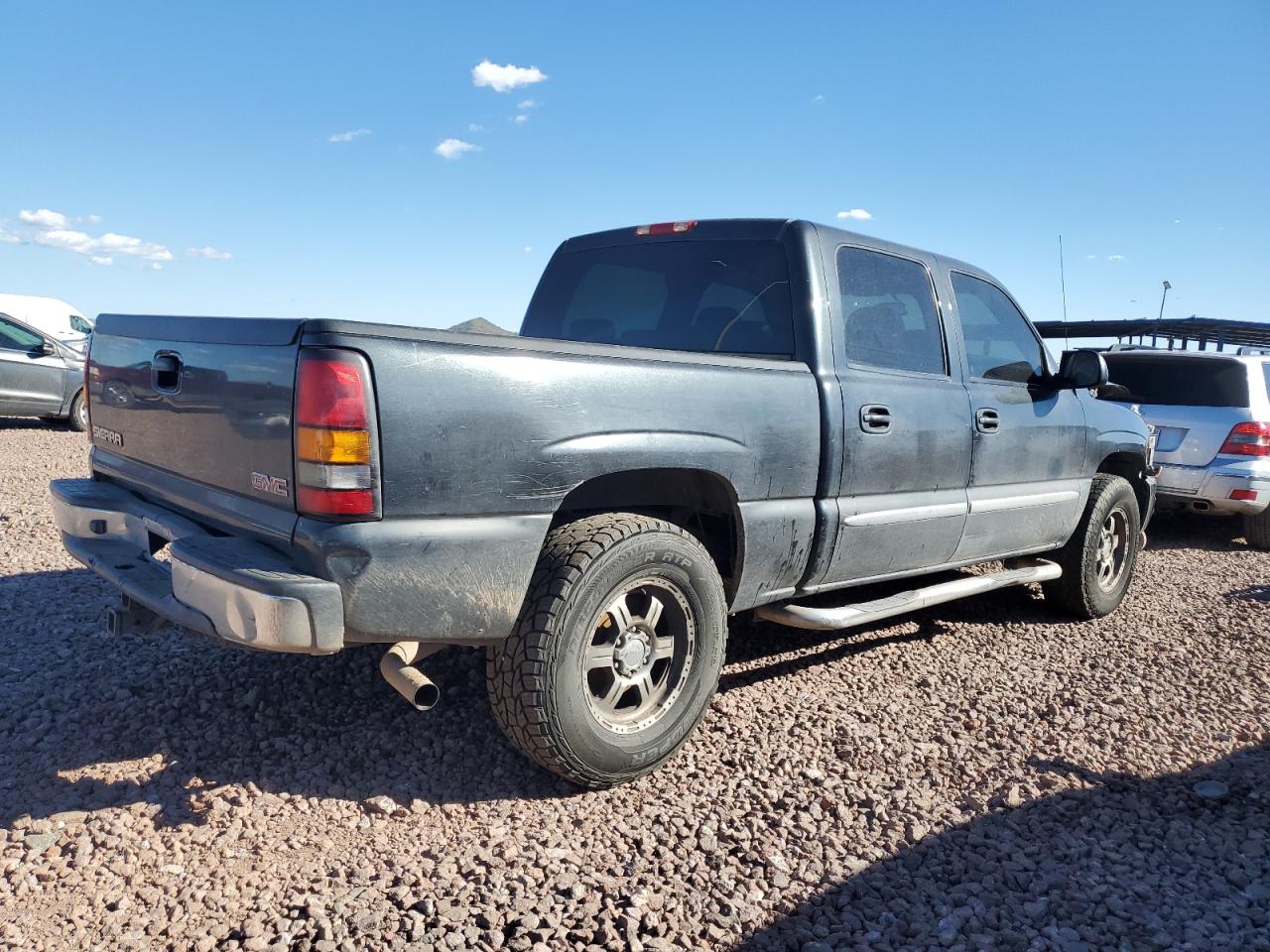 2GTEK13T151123250 2005 GMC New Sierra K1500