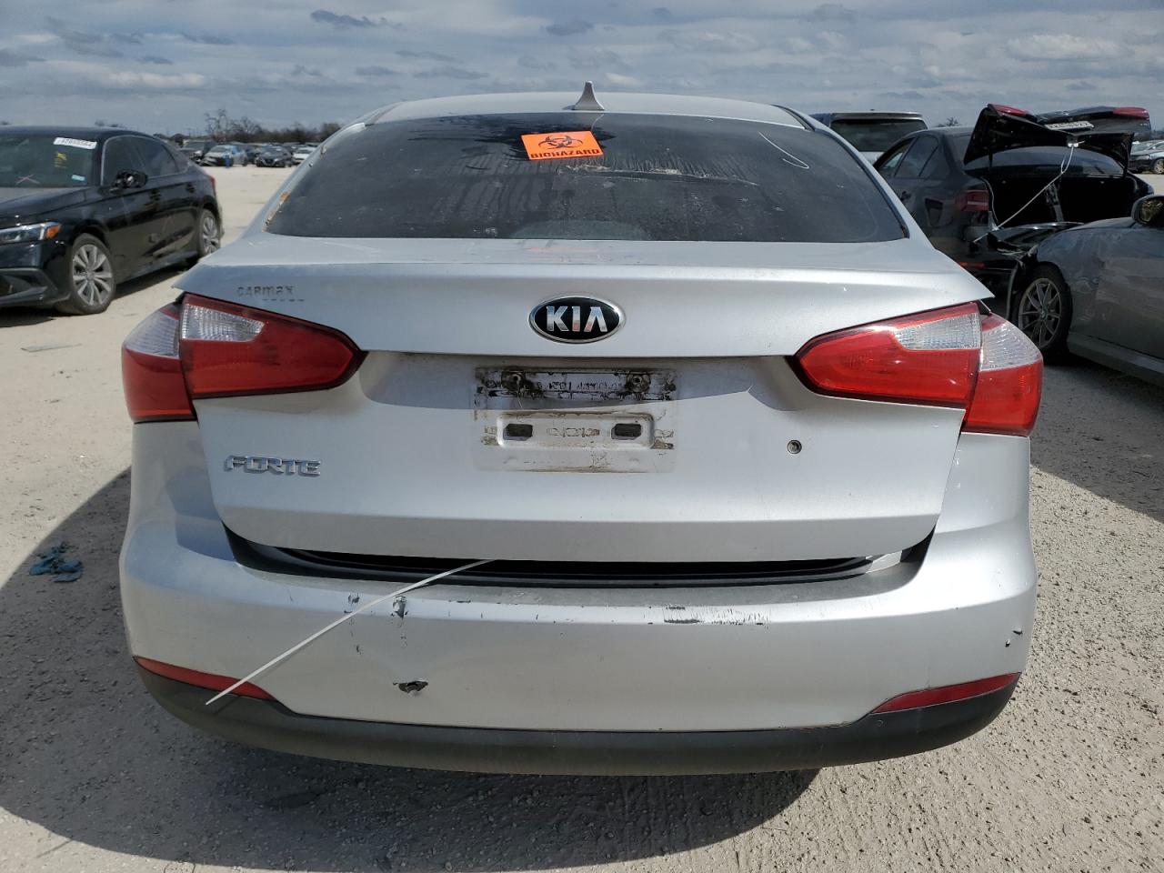 KNAFK4A6XF5362649 2015 Kia Forte Lx