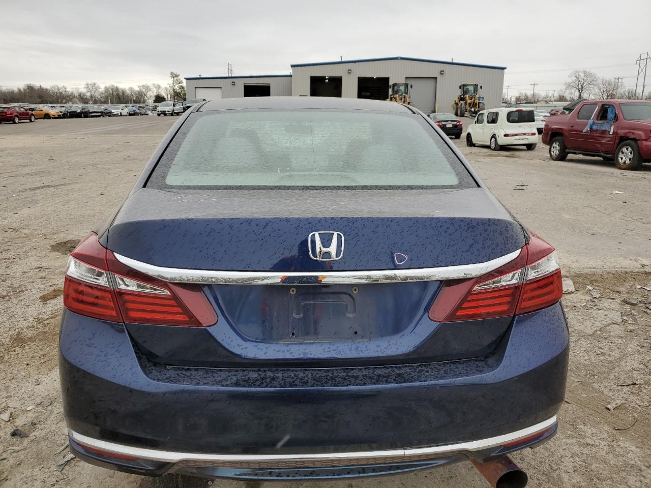 2016 Honda Accord Lx vin: 1HGCR2F39GA185574