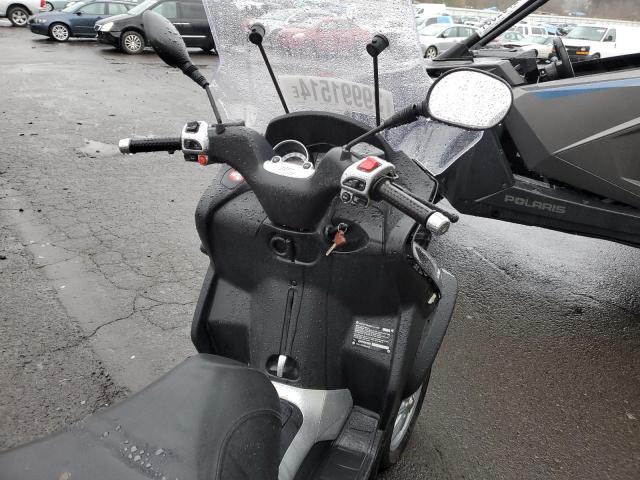 2010 PIAGGIO MP3 250 ZAPM479MXA5004256