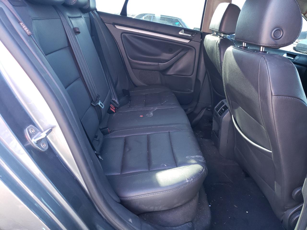 3VWST81K46M711587 2006 Volkswagen Jetta Tdi Option Package 1