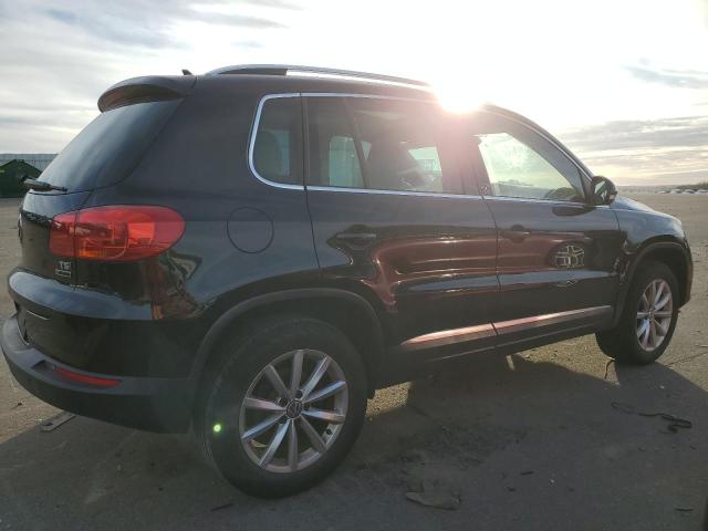 2017 VOLKSWAGEN TIGUAN WOL - WVGSV7AX6HK032381