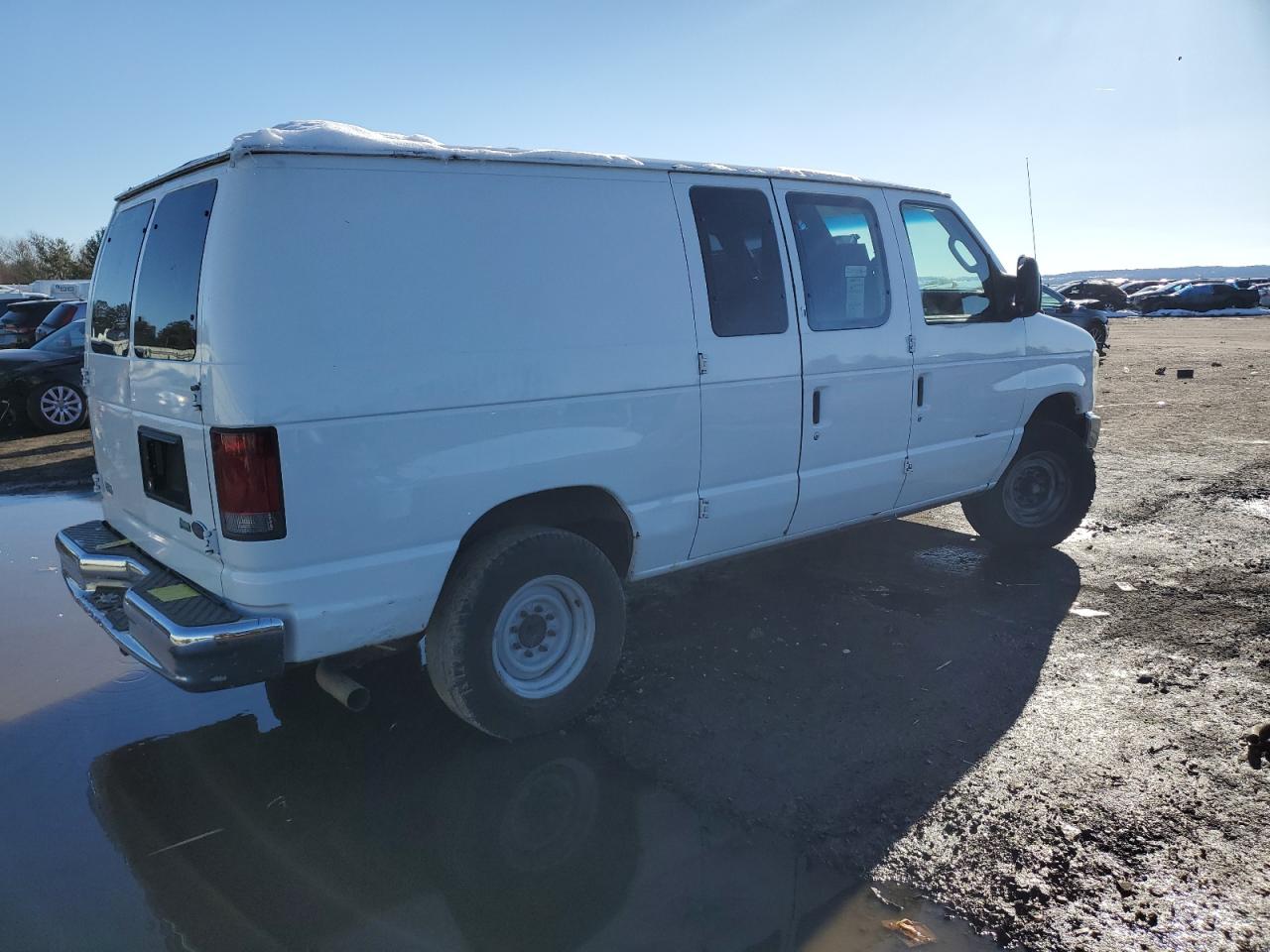 1FTNE2EL2BDA66079 2011 Ford Econoline E250 Van