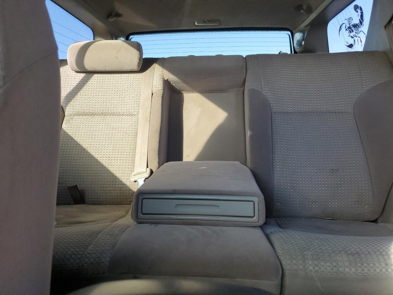 JTEBU14R458038539 2005 Toyota 4Runner Sr5